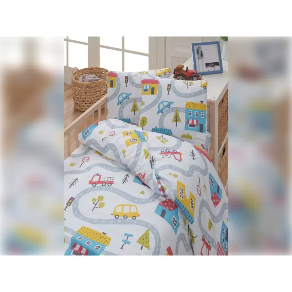 Brotex Krepové dětské povlečení do malé postýlky Městečko 90 x 135 Zipový uzávěr